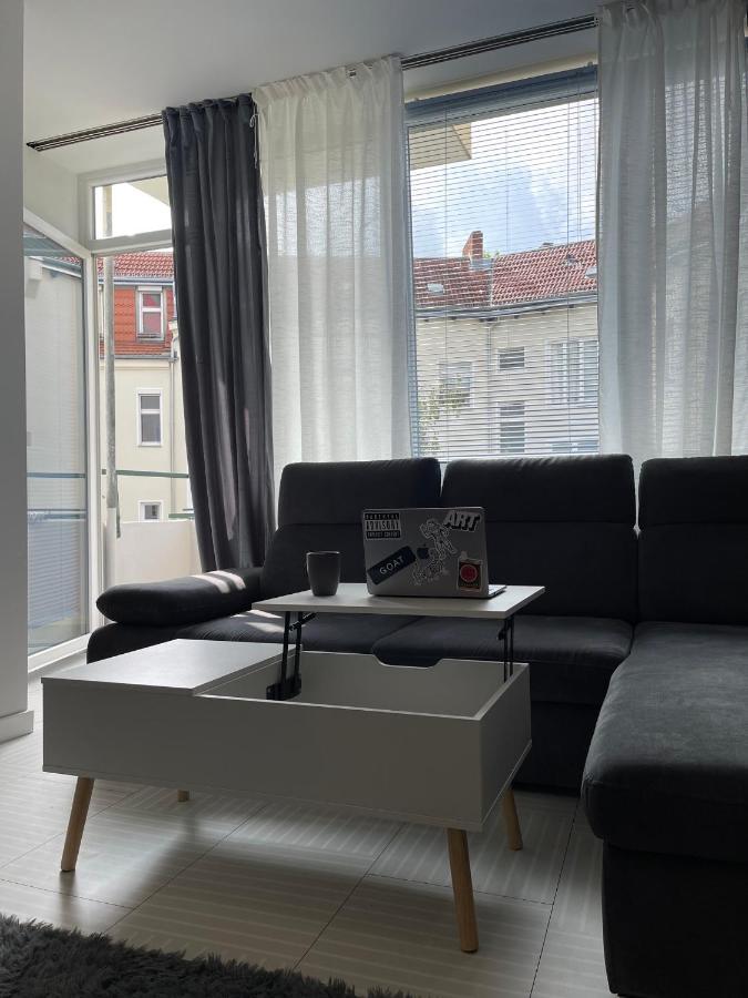 Bright: Flat With Balcony - Kitchen - Free Parking Apartamento Berlim Exterior foto